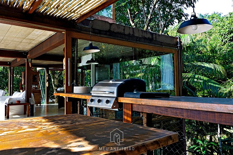 House in Ilhabela