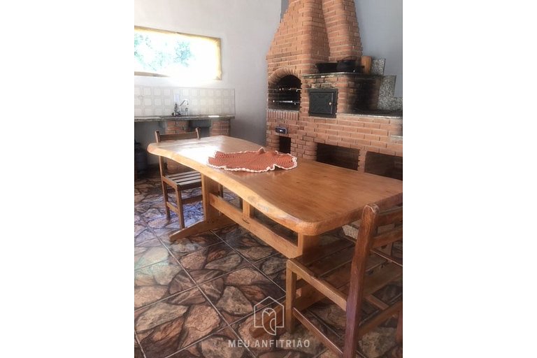 Hogar c/ piscina, zona de barbacoa, zona arbolada