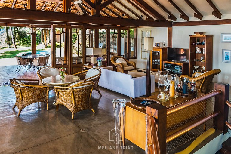 Mansion in Ilhabela
