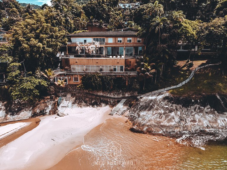 Casa de lujo frente al mar en Angra dos Reis