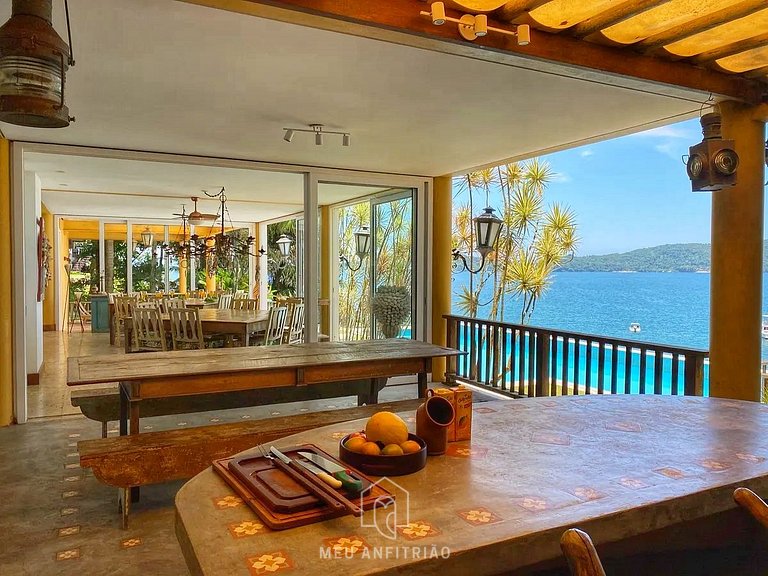 Casa de lujo frente al mar en Angra dos Reis