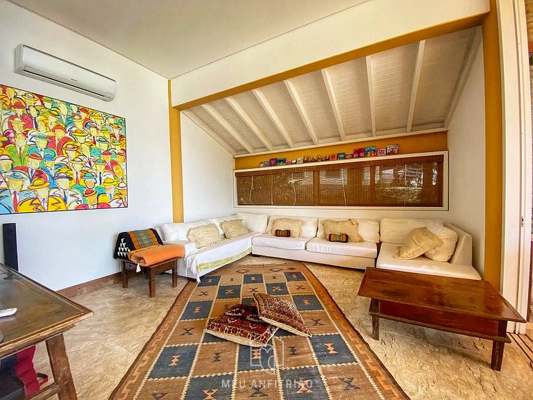 Luxury house on the beachfront in Angra dos Reis