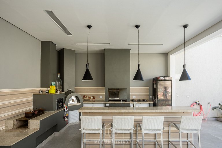 House at Indaiá Beach with Pool and Pizza Oven