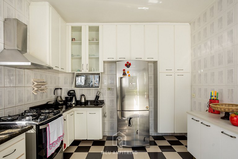 Casa en Playa Indaiá con Piscina y Horno de Pizza