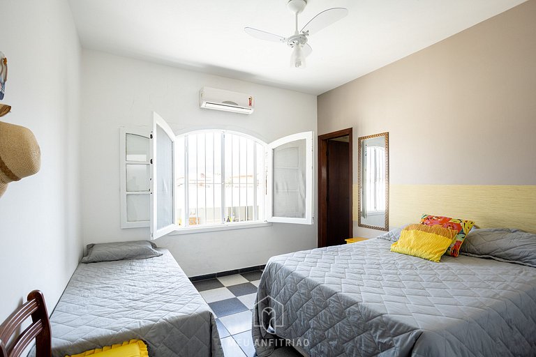 Casa na Praia Indaiá com Piscina e Forno de Pizza