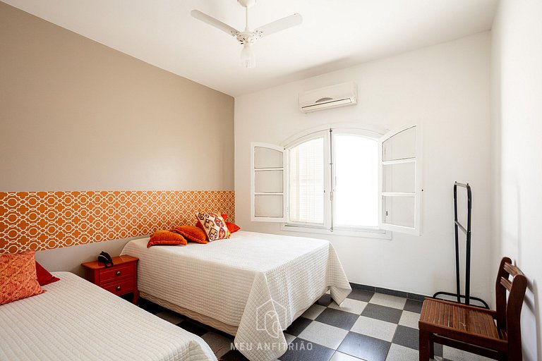 Casa en Playa Indaiá con Piscina y Horno de Pizza