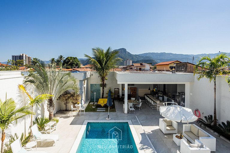 Casa en Playa Indaiá con Piscina y Horno de Pizza