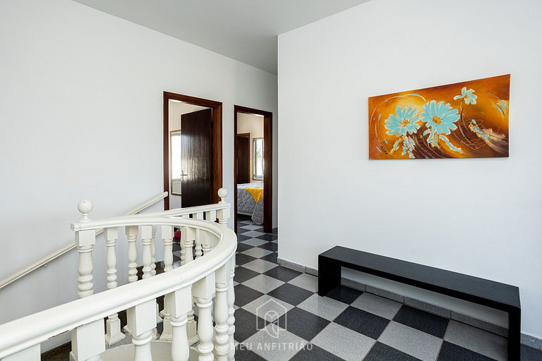 House at Indaiá Beach with Pool and Pizza Oven