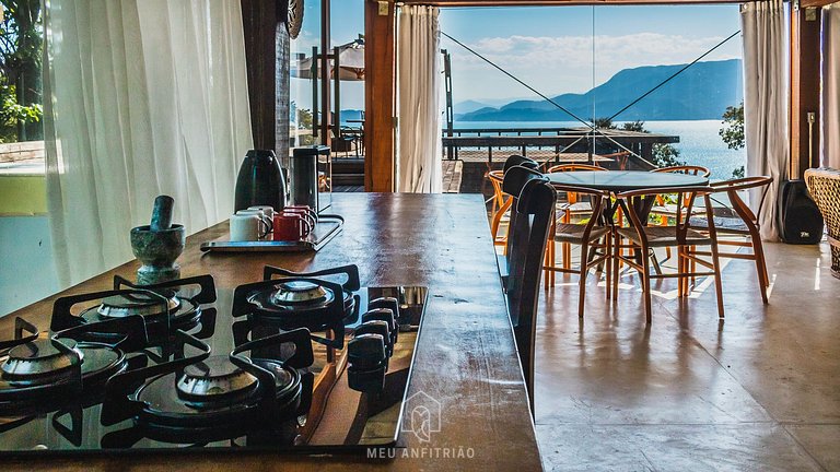House in Ilhabela