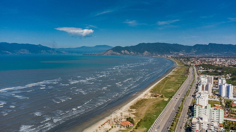 Casa en Playa Indaiá con Piscina y Horno de Pizza