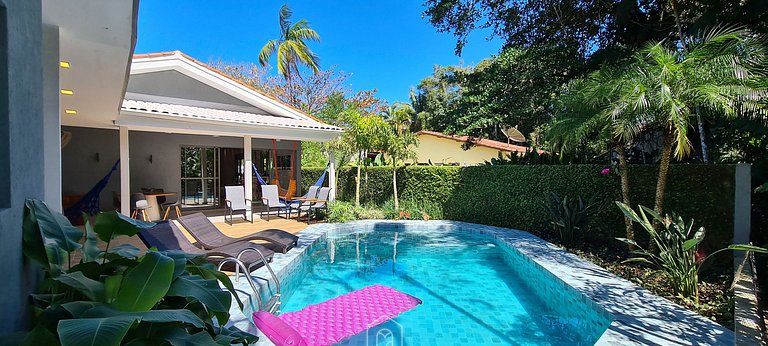 Casa en Riviera de São Lourenço con Piscina y Ofurô