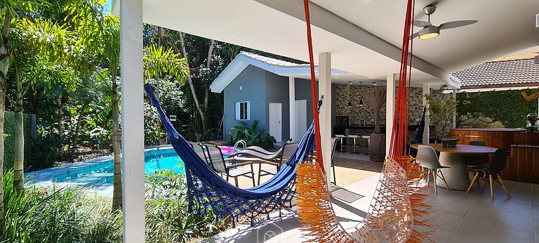 Casa en Riviera de São Lourenço con Piscina y Ofurô