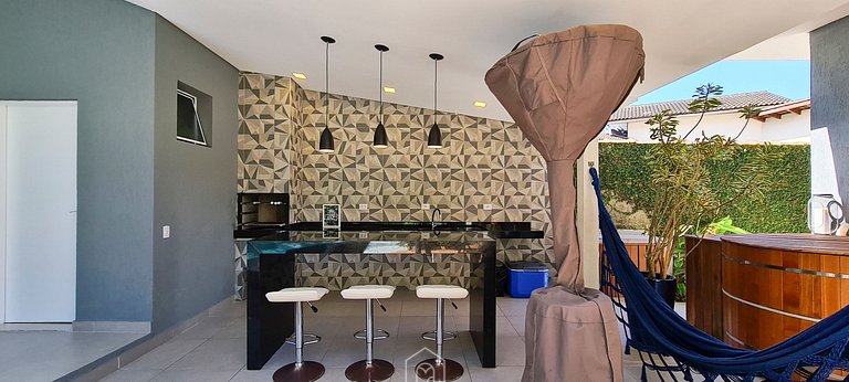 Casa en Riviera de São Lourenço con Piscina y Ofurô