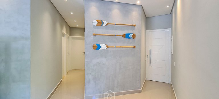 Casa na Riviera de São Lourenço com Piscina e Ofurô