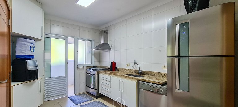 Apartamento 4 Suites con Vista a Playa Astúrias Guarujá