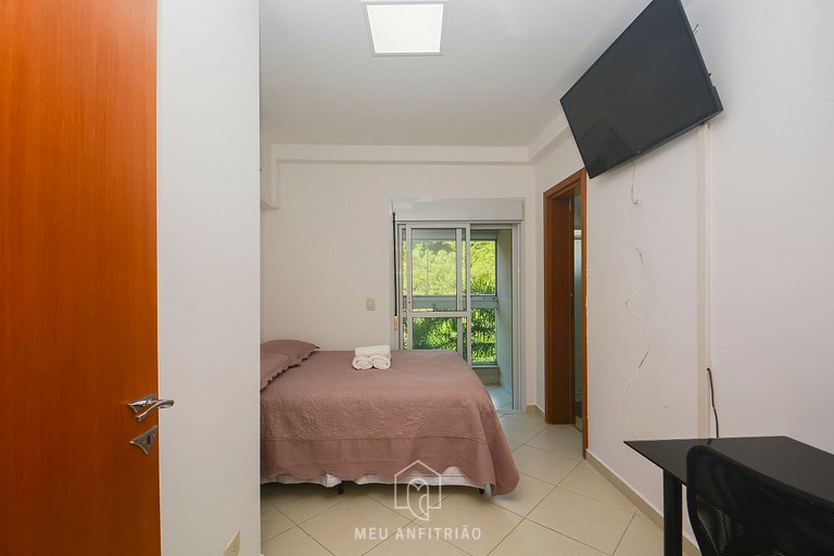 Apartamento 4 Suítes com Vista para a Praia das Astúrias