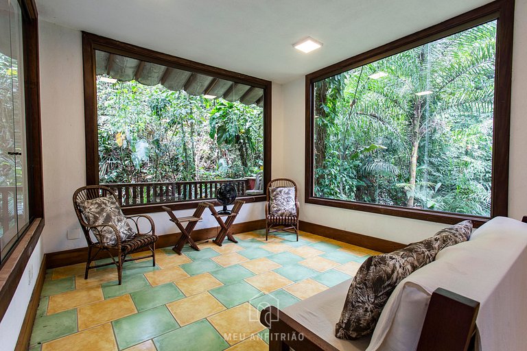 House at Iporanga Beach Guarujá with Private Access
