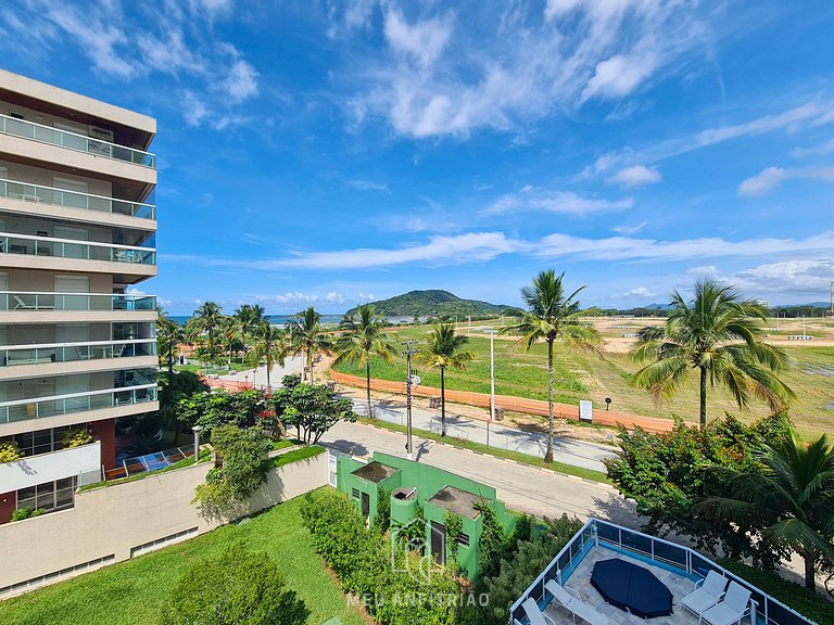 Apt with gourmet balcony near Riviera beach