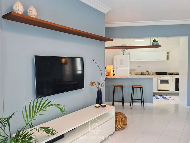 Apt with gourmet balcony near Riviera beach