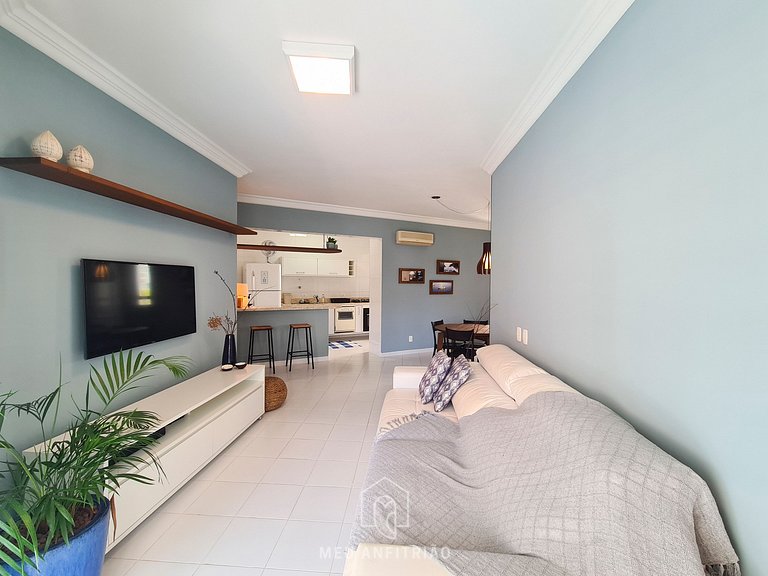 Apt with gourmet balcony near Riviera beach