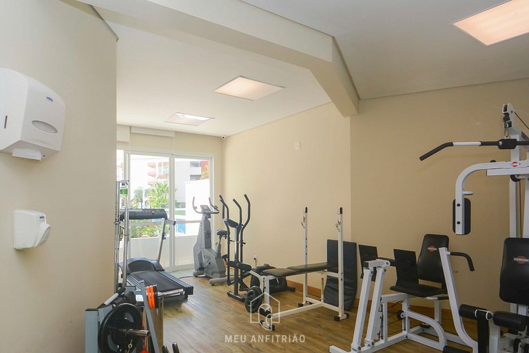 Apt with gourmet balcony near Riviera beach