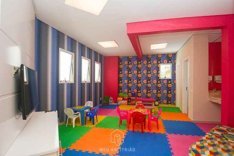 Apt with gourmet balcony near Riviera beach