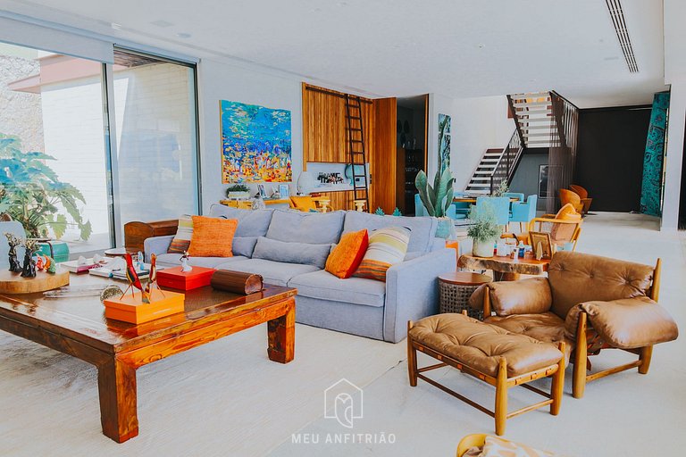 Mansion in Ilhabela