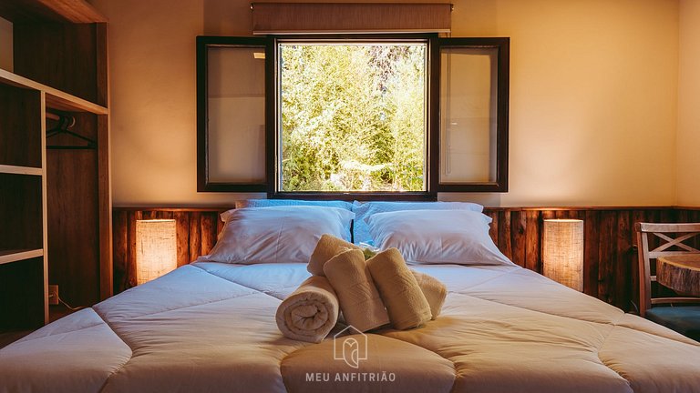 Cozy Suite with Fireplace Close to Monte Verde Downtown