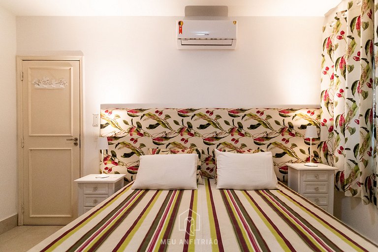 Apartamento 150m² com 3 Quartos na Praia da Enseada