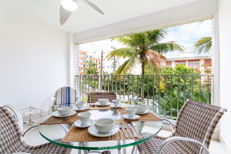 150m² Apartment with 3 Bedrooms at Enseada Beach