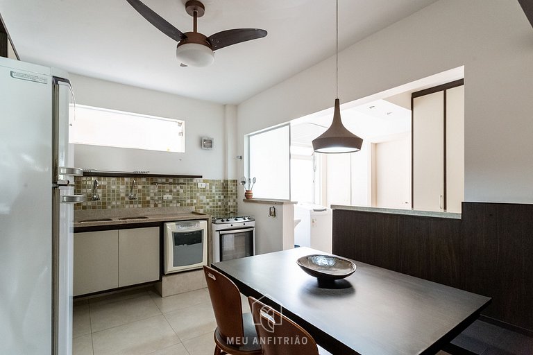 Apartamento 150m² com 3 Quartos na Praia da Enseada