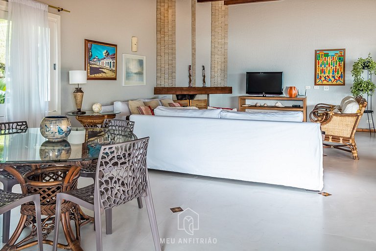 Mansion in Ilhabela