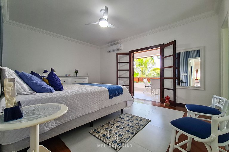 Casa no Jardim Acapulco Guarujá com 5 Suítes e Piscina