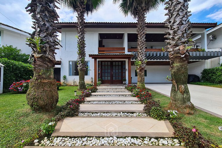House in Guarujá