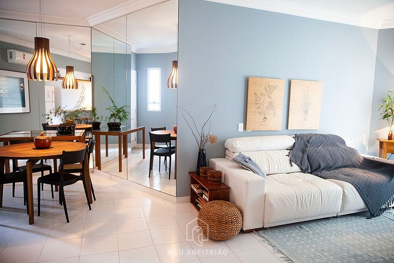 Apt with gourmet balcony near Riviera beach