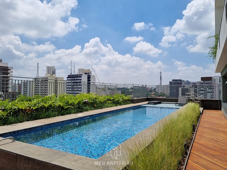 Cama queen | Piscina | Academia | Frente ao metrô