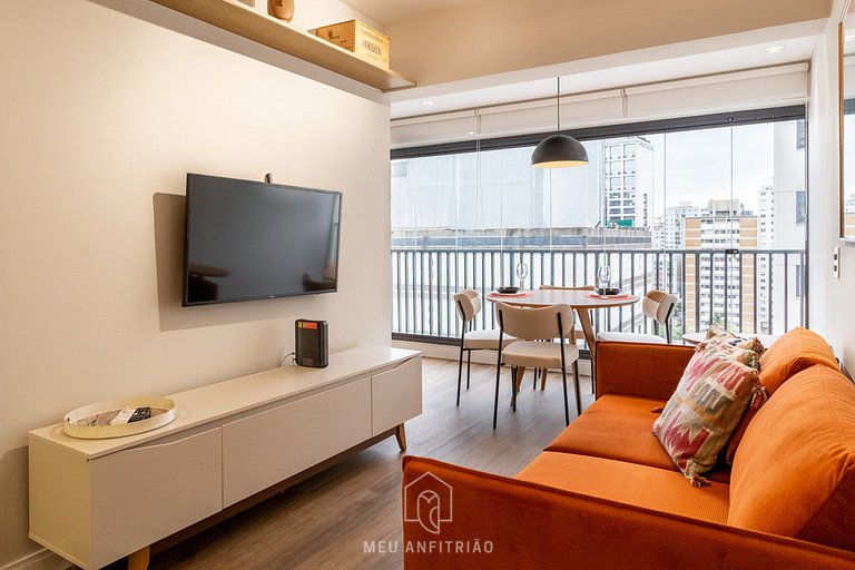 Apto com Piscina e Garagem - Perto da Av. Paulista