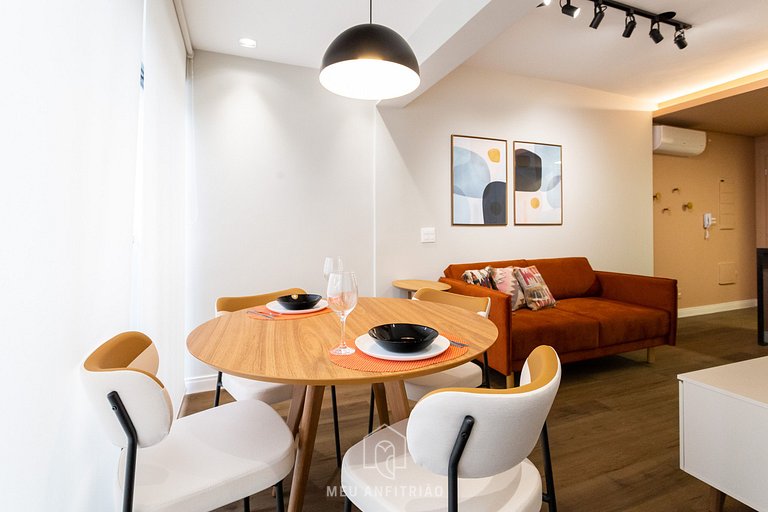 Apto com Piscina e Garagem - Perto da Av. Paulista