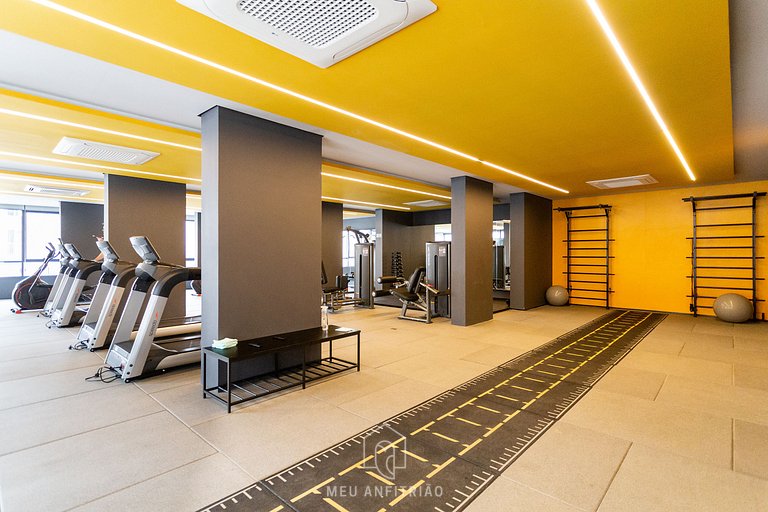 Apt with Pool and Parking - Near Avenida Paulista