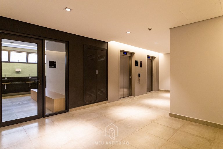 Apto com Piscina e Garagem - Perto da Av. Paulista