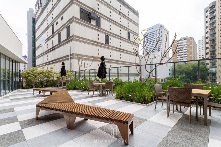 Apto con Piscina y Garaje - Cerca de Avenida Paulista