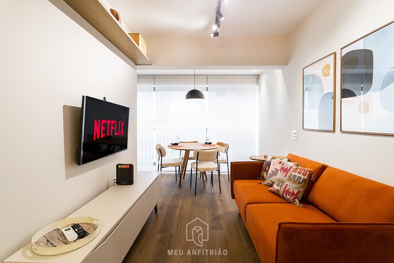 Apto com Piscina e Garagem - Perto da Av. Paulista