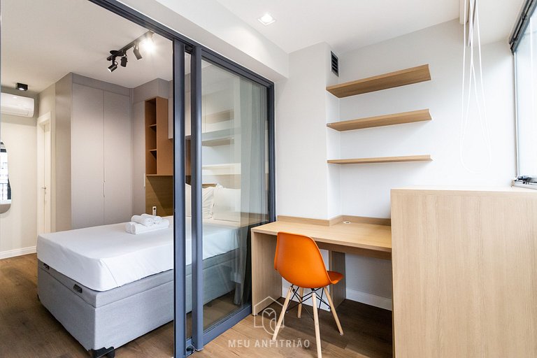 Apt with Pool and Parking - Near Avenida Paulista