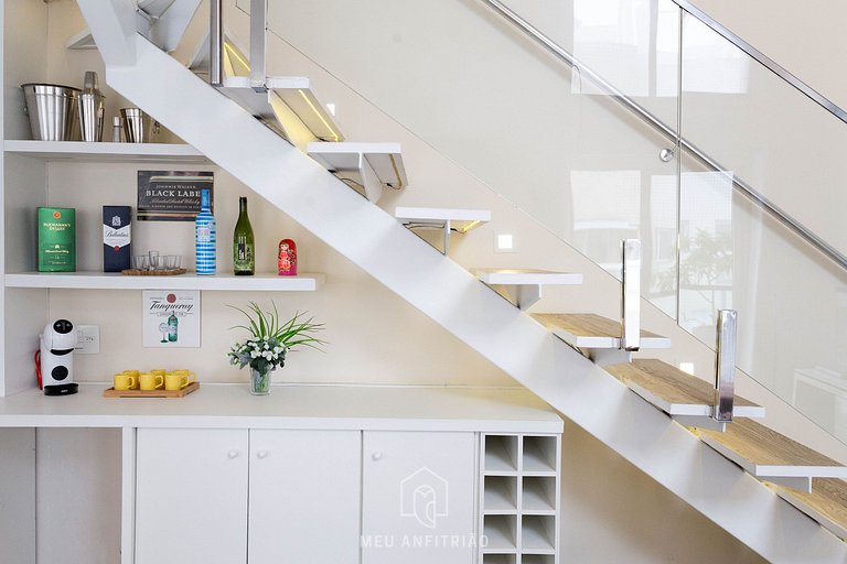 Luxury Beachfront Triplex with Rooftop Pool