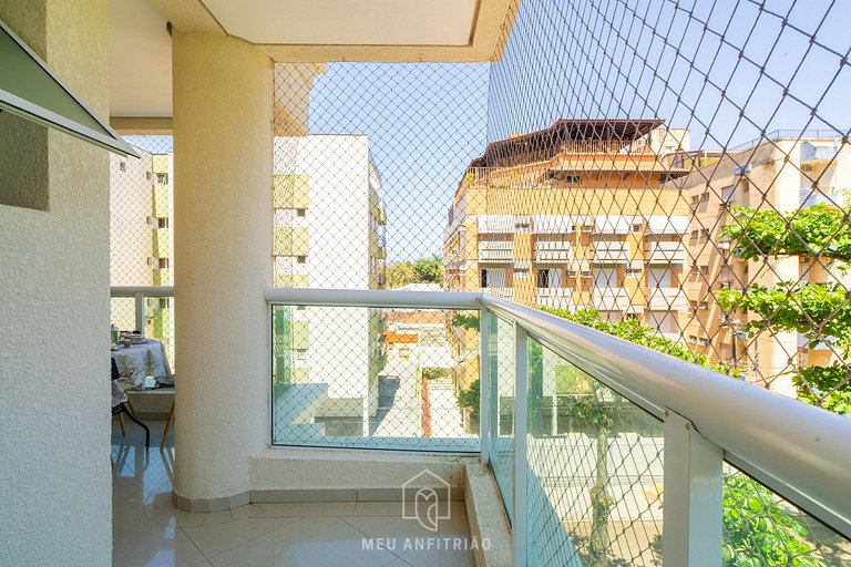 3-Suite Apartment with Barbecue at Enseada Guarujá