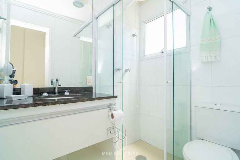 Apartamento 3 Suítes com Churrasqueira na Enseada Guarujá