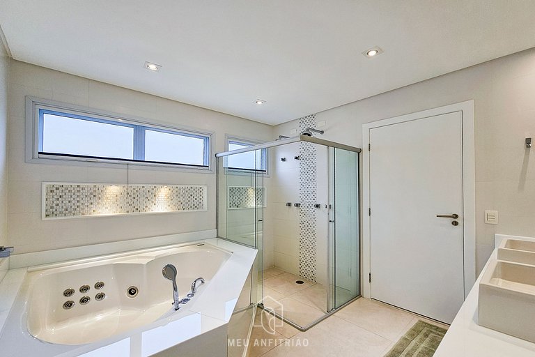 House in Riviera de São Lourenço, Bertioga