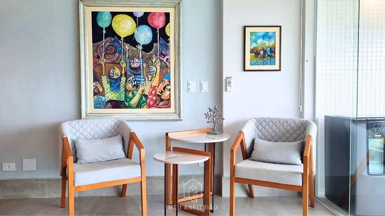 Beachfront Apartment at Astúrias Beach in Guarujá