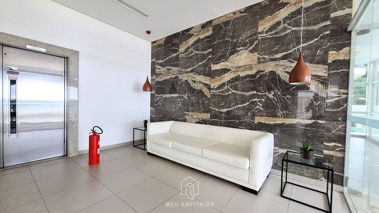 Beachfront Apartment at Astúrias Beach in Guarujá