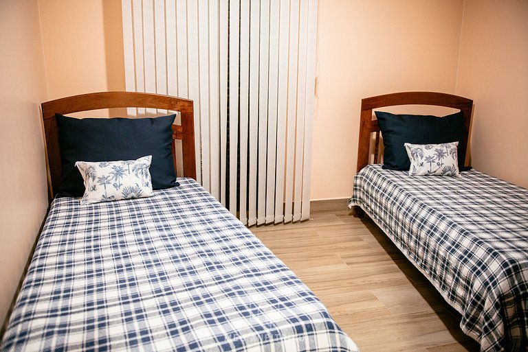 Apartamento Pé na Areia na Praia Martim de Sá Caraguá